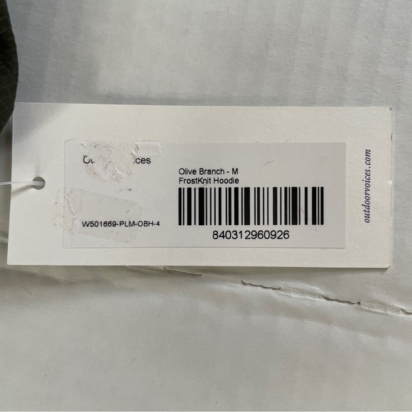 NWT Womens Medium Olive Branch Outdoor Voices Frost/Knit Hoddie. - Picture 13 of 13